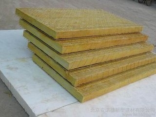 四川阿壩州九寨溝巖棉復(fù)合板外墻保溫板價格分析